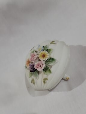 Vintage Lefton White Porcelain Bisque Floral Trinket Box with Pastel Flowers